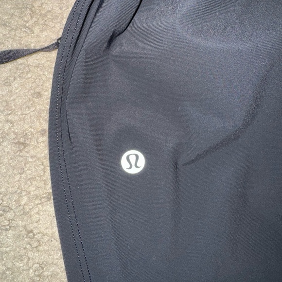 lululemon surger jogger *shorter* - Picture 6 of 6